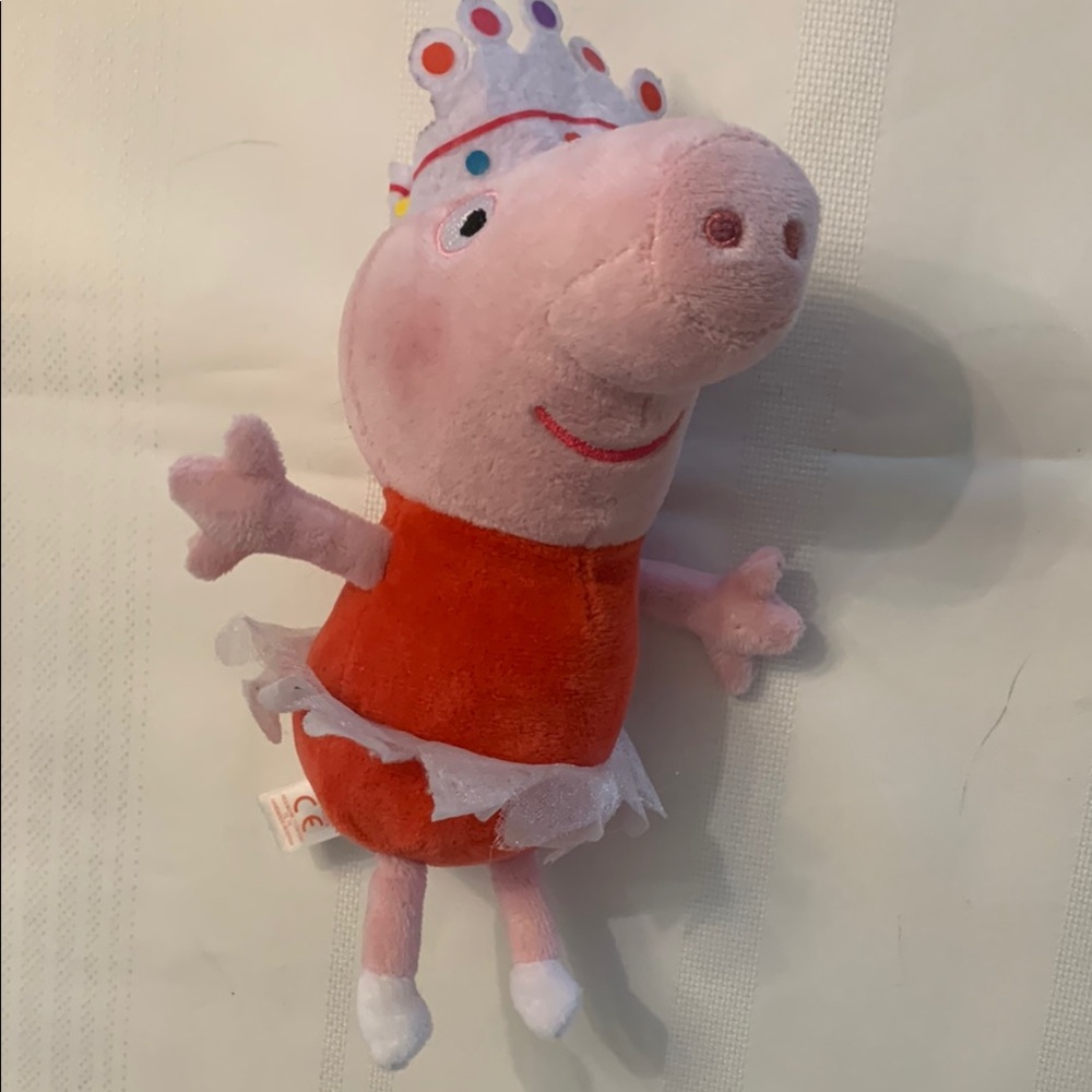Peppa pig Ty beanie baby Pink and Red Plush Toy with Crown